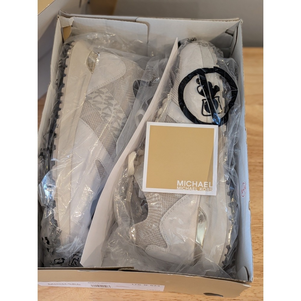 Michael Kors Jesse Knit Trainer Cream Suede Logo Sneakers Womens 9.5M